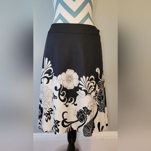 Ann Taylor Silk Floral Print Skirt Size 4